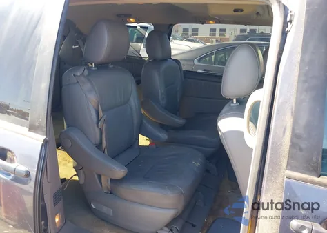 2009 Toyota Sienna Limited from USA, damaged, VIN 5TDZK22C39S266837